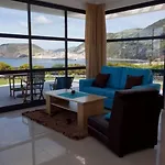 Cantinho Buganvilias At**** Queimada (Azores)