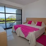 Cantinho Buganvilias At**** 4*