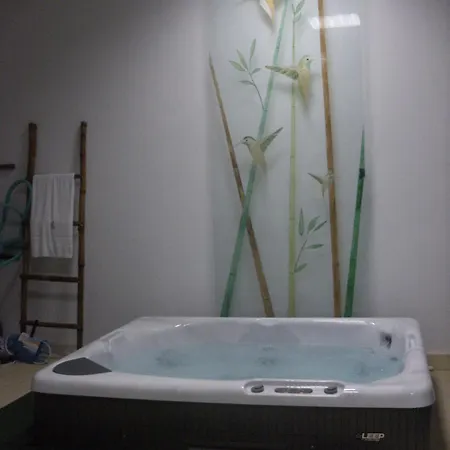 Cantinho Buganvilias At****