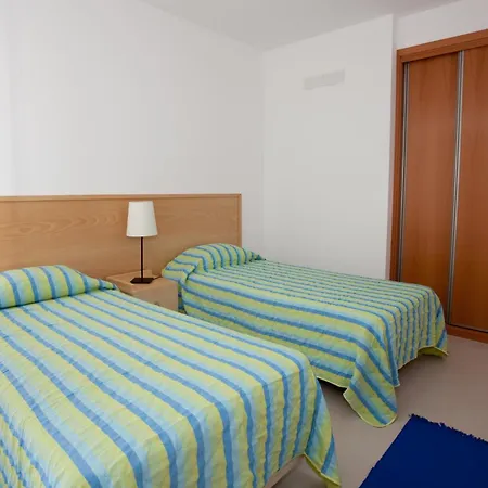 Guest house Cantinho Buganvilias At**** Queimada (Azores)