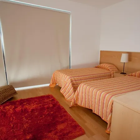 Guest house Cantinho Buganvilias At**** Queimada (Azores)