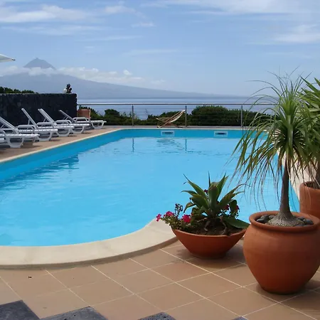 Cantinho Buganvilias At**** Maison d'hôtes Queimada (Azores)