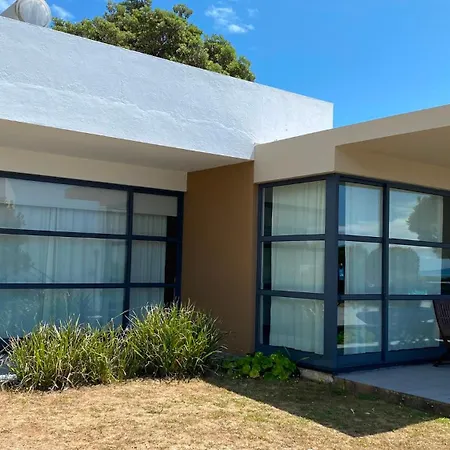 Cantinho Buganvilias At**** 4*