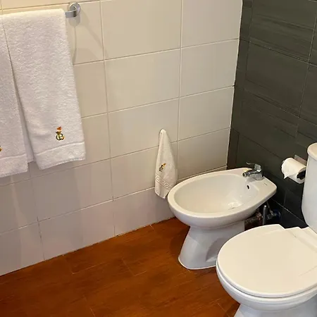 Guest house Cantinho Buganvilias At****
