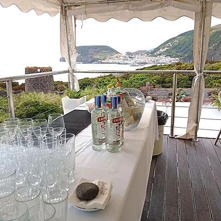 Cantinho Buganvilias At**** Guest house 4*