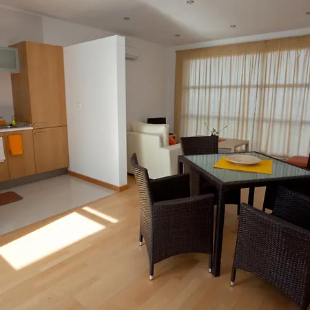 Cantinho Buganvilias At**** Maison d'hôtes