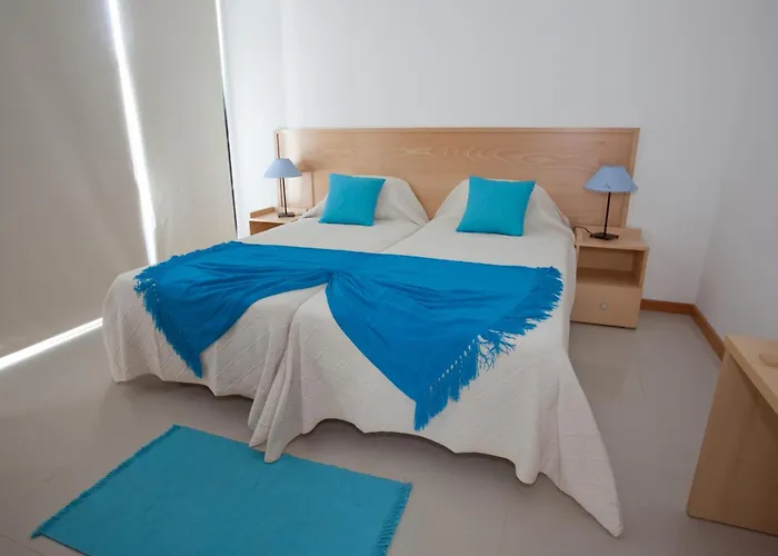 Cantinho Buganvilias At**** Queimada (Azores)