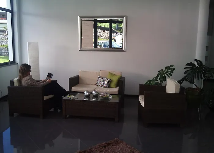 Cantinho Buganvilias At**** Maison d'hôtes Queimada (Azores)