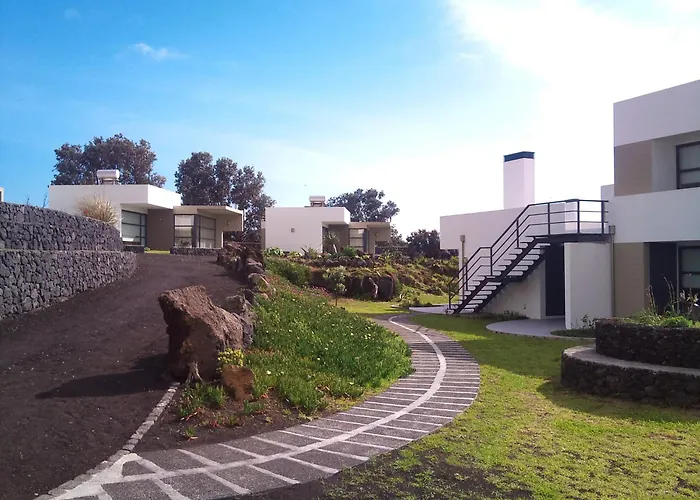 Maison d'hôtes Cantinho Buganvilias At**** 4*