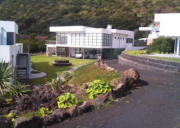Maison d'hôtes Cantinho Buganvilias At**** Queimada (Azores)