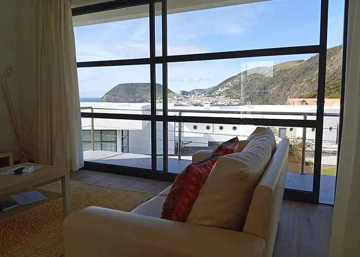 Cantinho Buganvilias At**** Maison d'hôtes 4*