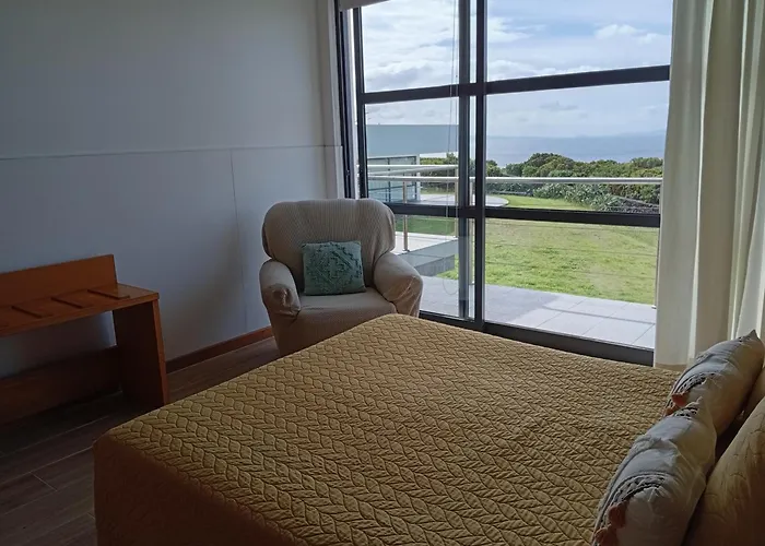 Cantinho Buganvilias At**** Maison d'hôtes Queimada (Azores)